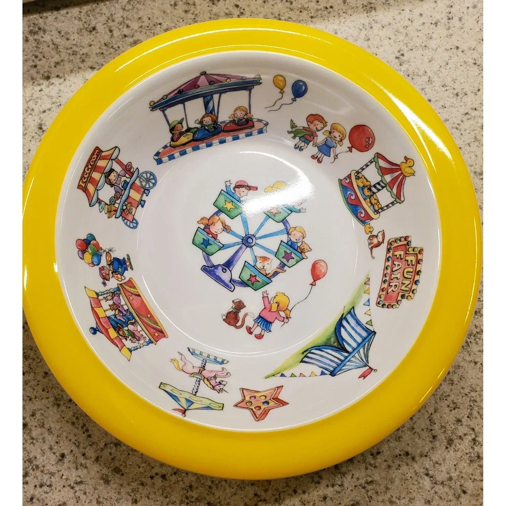 VTG Lot 4 Melamine Kids Dishes Oneida Raggedy Ann Marika Bears Tivoli Carnival
